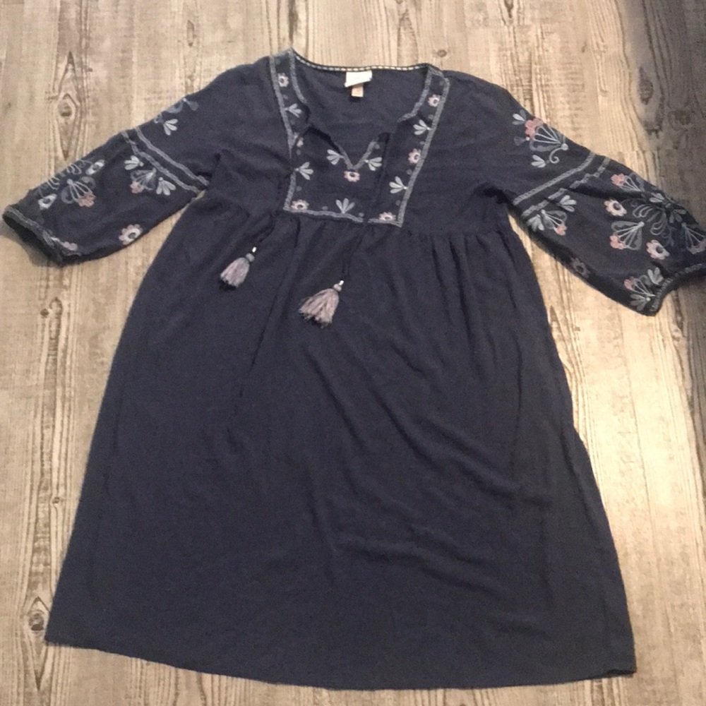 Knox Rose Midi Dress in Women’s Medium